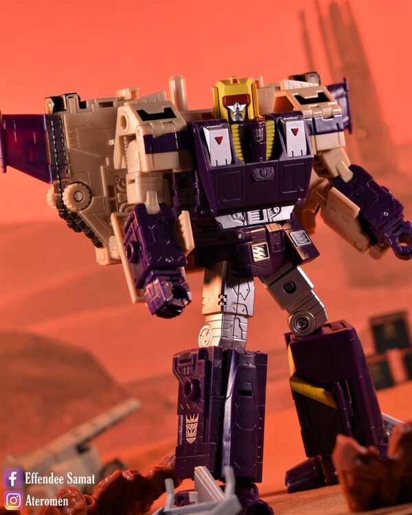 Transformers Legacy Blitzwing Toy Photography Images By Effendee Samat  (3 of 13)